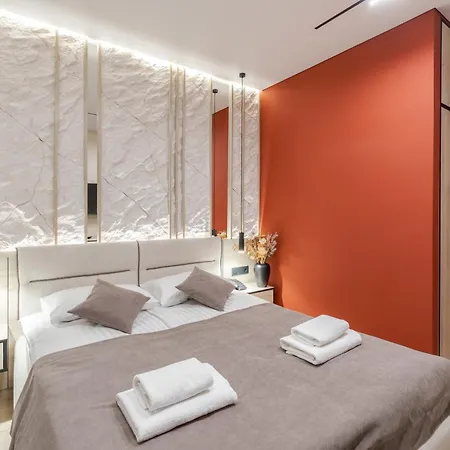 Accent Aparthotel Lvov